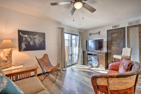 4 Mi to Dtwn Rustic Fort Worth Apt